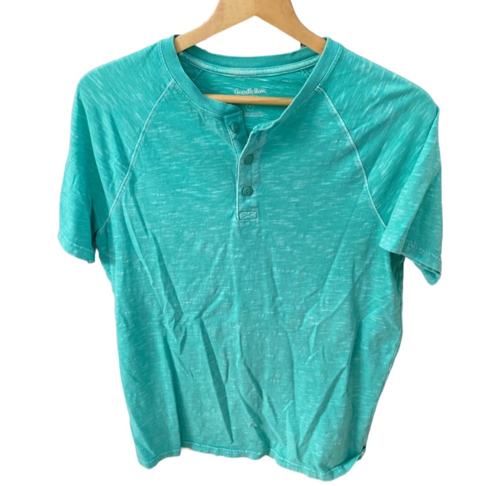 Goodfellow Men’s Basic Sea green TShirt Size M 1/4 button down